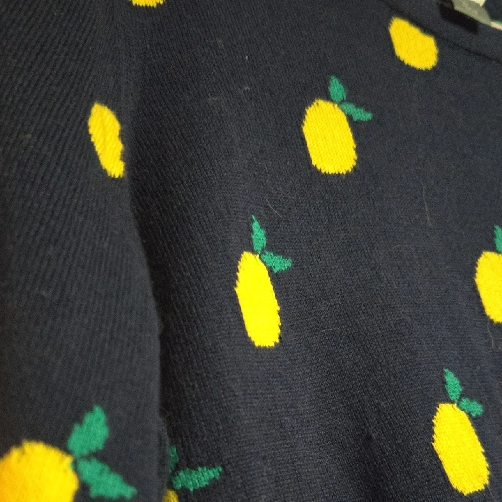 Old Navy Sweater with Lemon Print - Picture 3 of 3